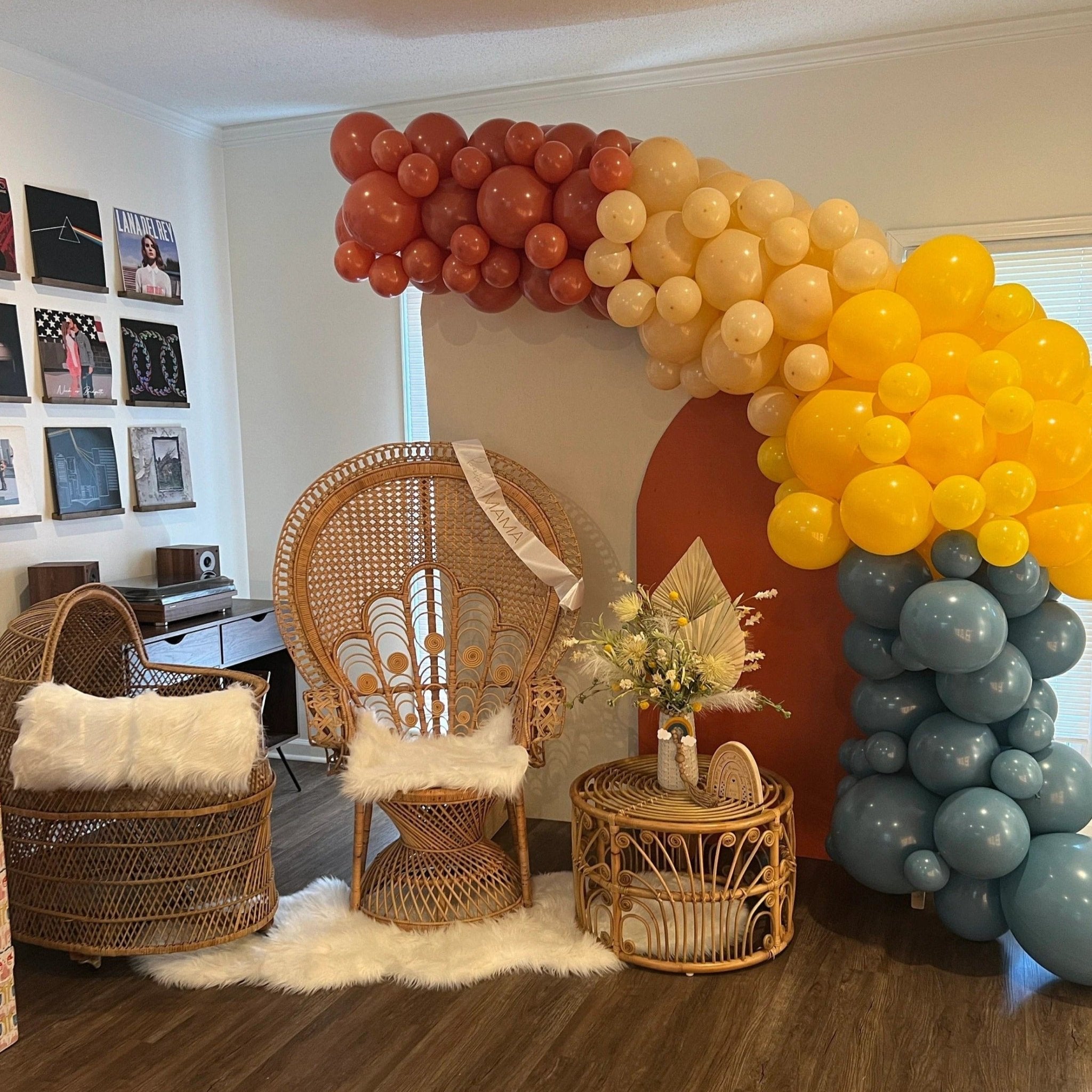 Retro Rainbow Balloon Garland Kit – Blue & Orange Secondary image