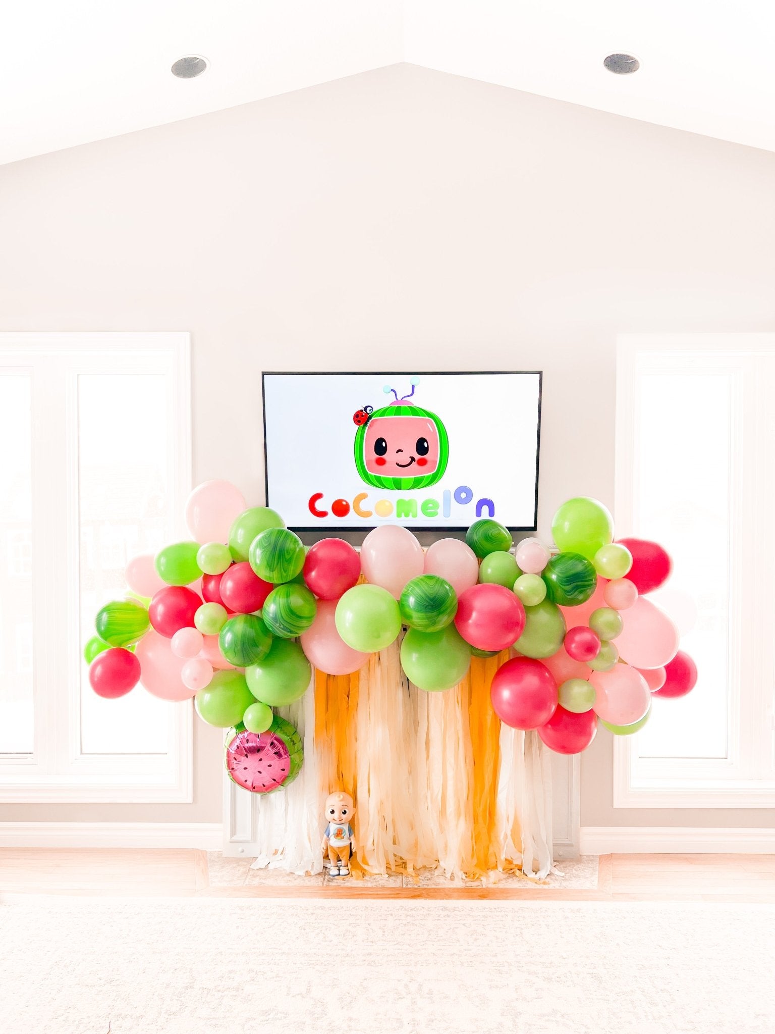 Fruity Balloon Garland Kit -Pink and Lime Green Secondary image