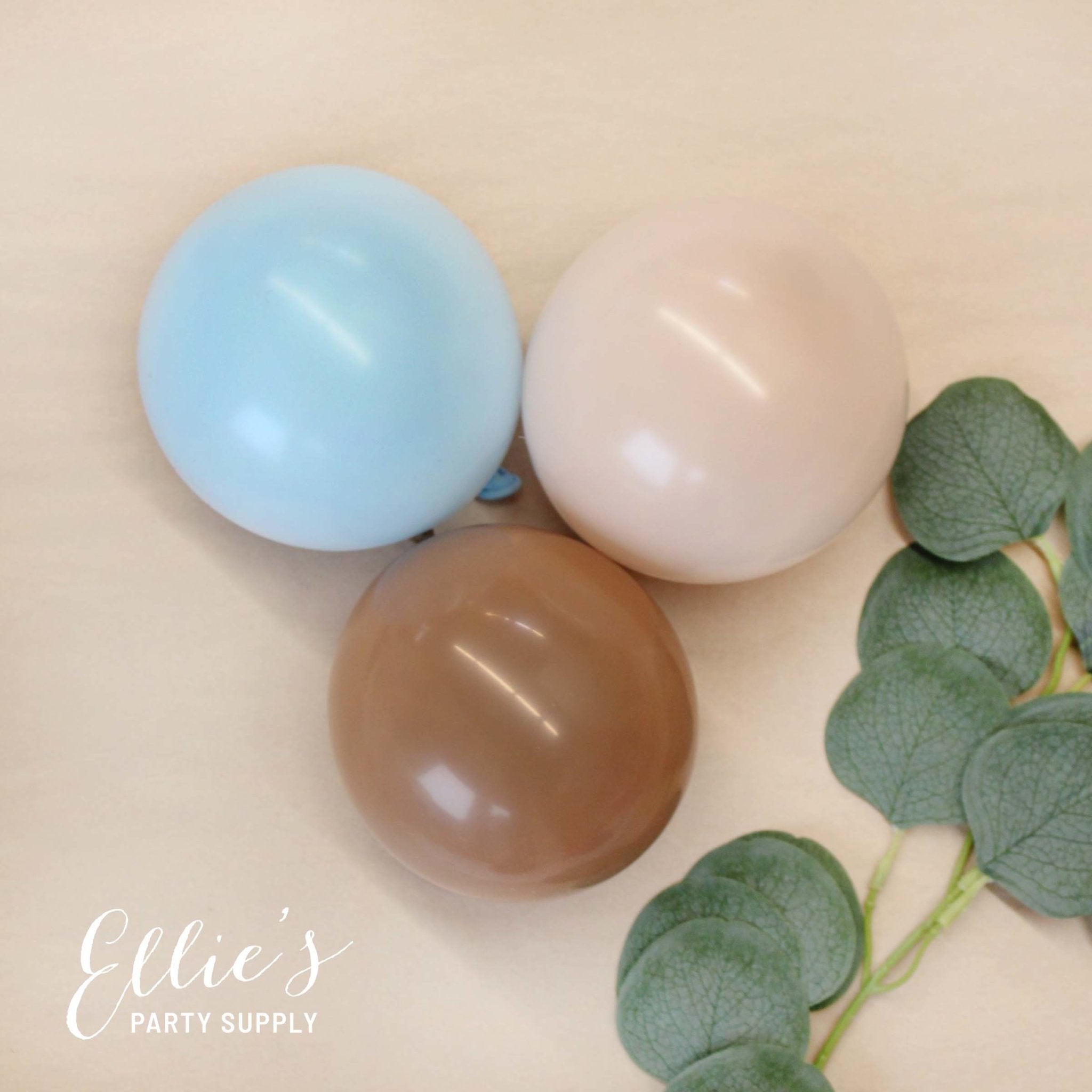 Teddy Bear Blue & Brown Balloon Garland Kit Secondary image